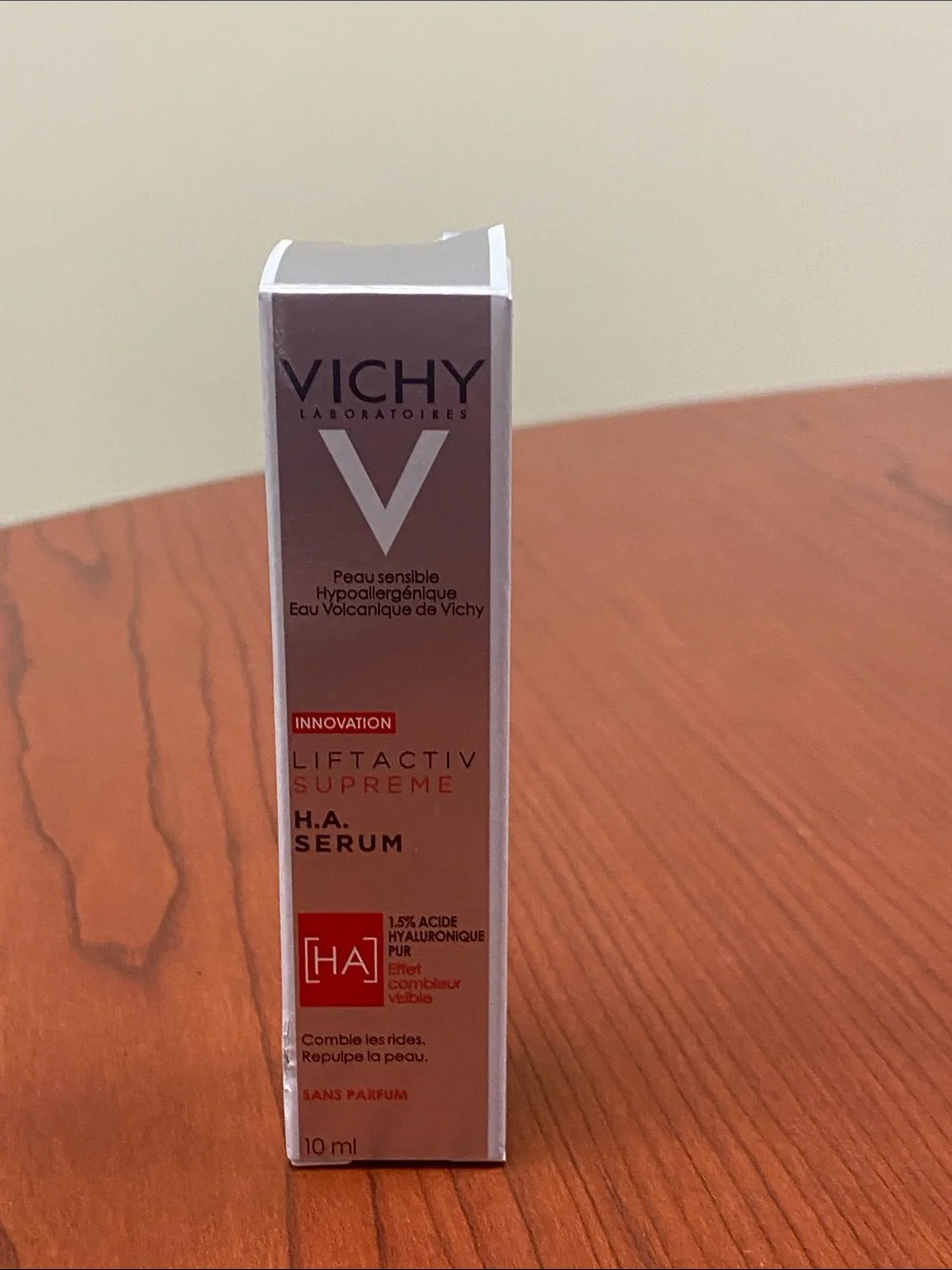 Vichy Liftactiv Supreme H.A. Serum – White/Silver
